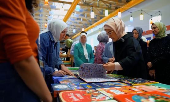 Şule Yüksel Şenler 1. Kitap ve Kültür Günleri - İstanbul