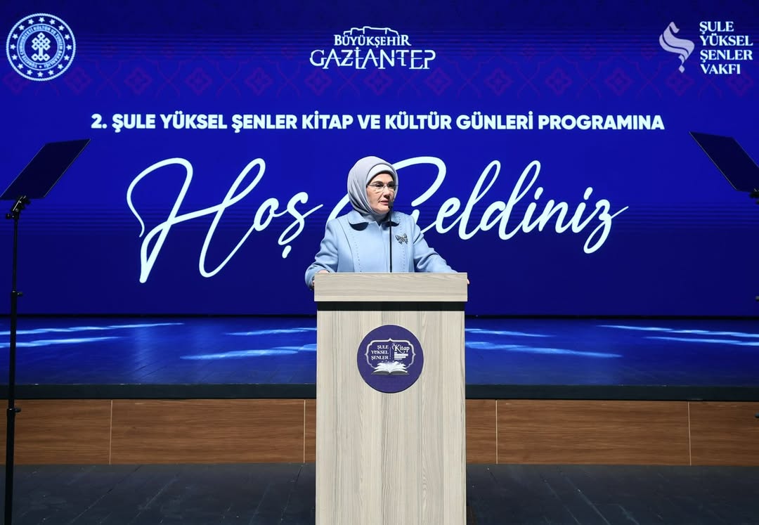 Şule Yüksel Şenler 1. Kitap ve Kültür Günleri - İstanbul