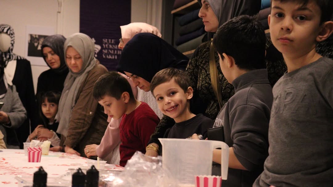 Şule Yüksel Şenler Vakfı Anne - Çocuk Okulu