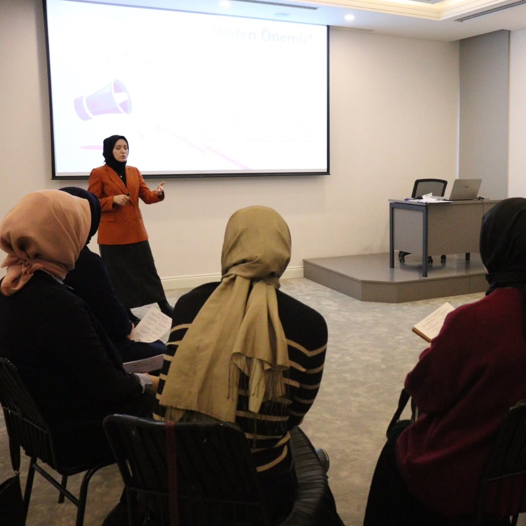 Şule Yüksel Şenler Vakfı Anne - Çocuk Okulu