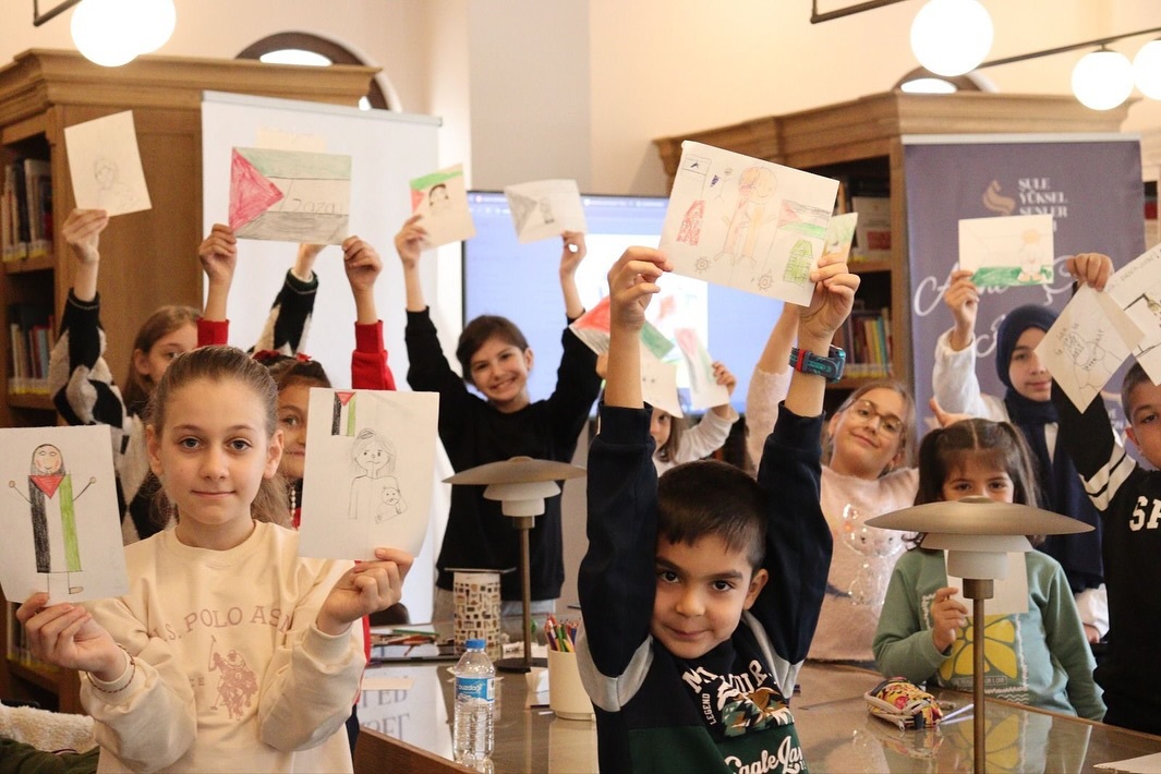 Şule Yüksel Şenler Vakfı Anne - Çocuk Okulu