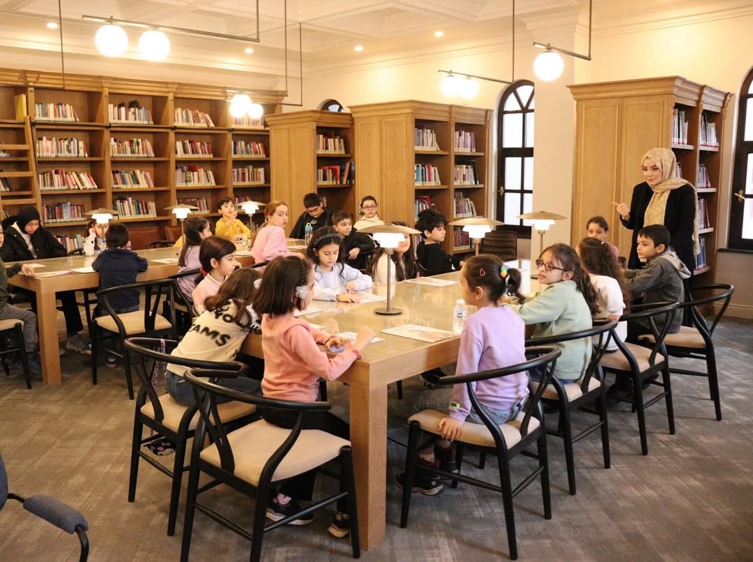 Şule Yüksel Şenler Vakfı Anne - Çocuk Okulu