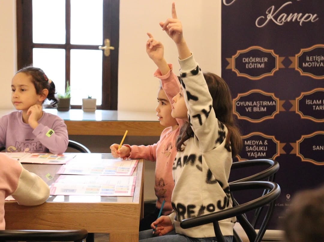 Şule Yüksel Şenler Vakfı Anne - Çocuk Okulu