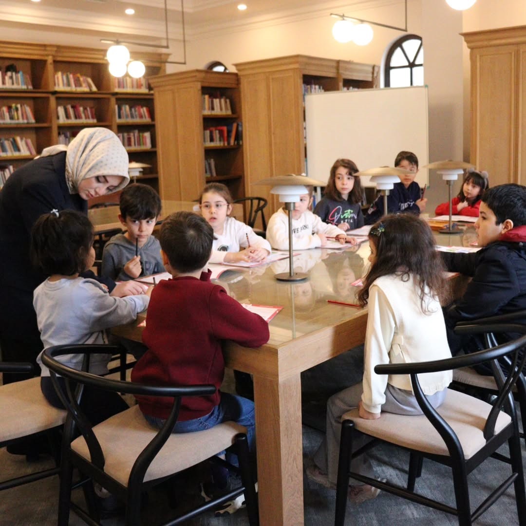 Şule Yüksel Şenler Vakfı Anne - Çocuk Okulu