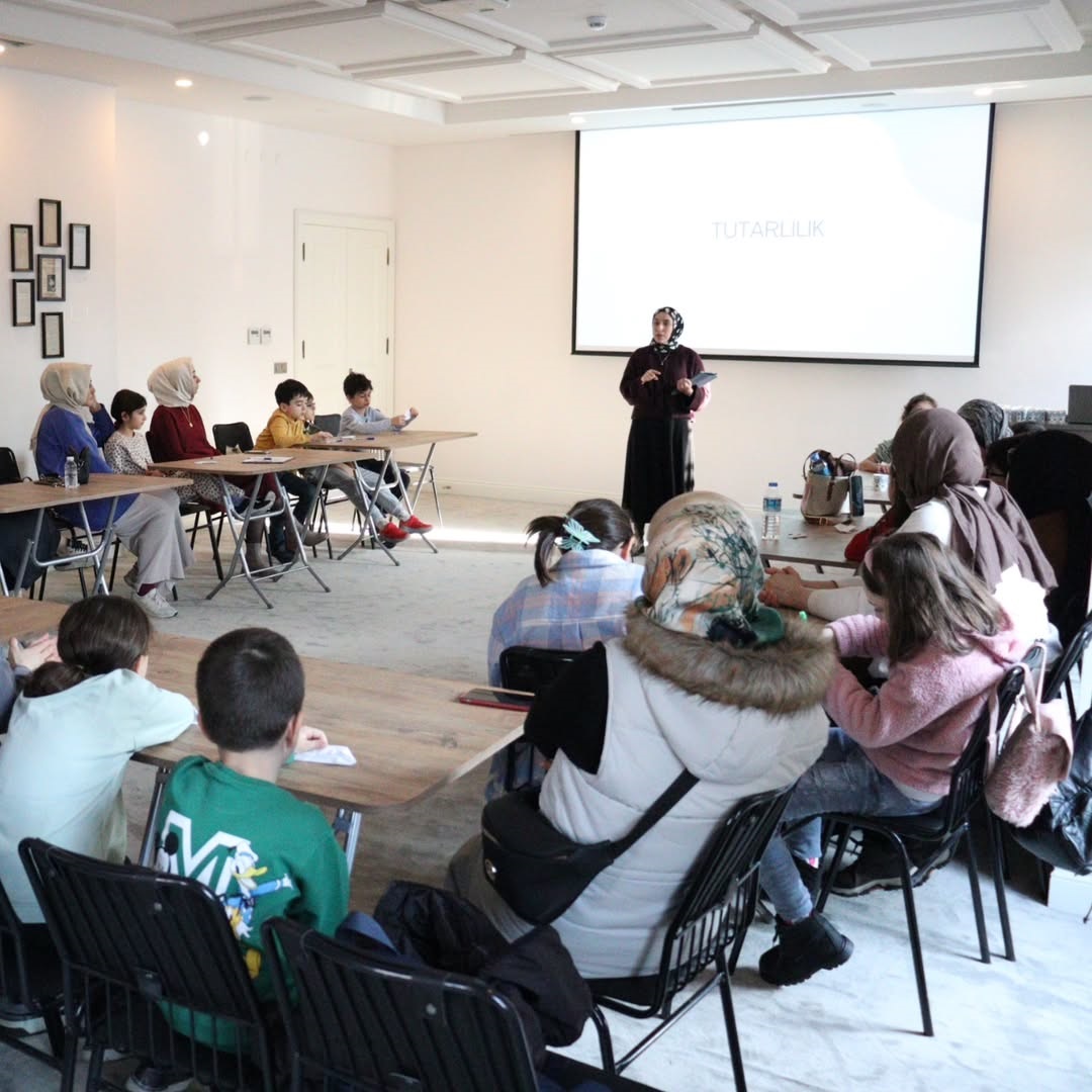 Şule Yüksel Şenler Vakfı Anne - Çocuk Okulu