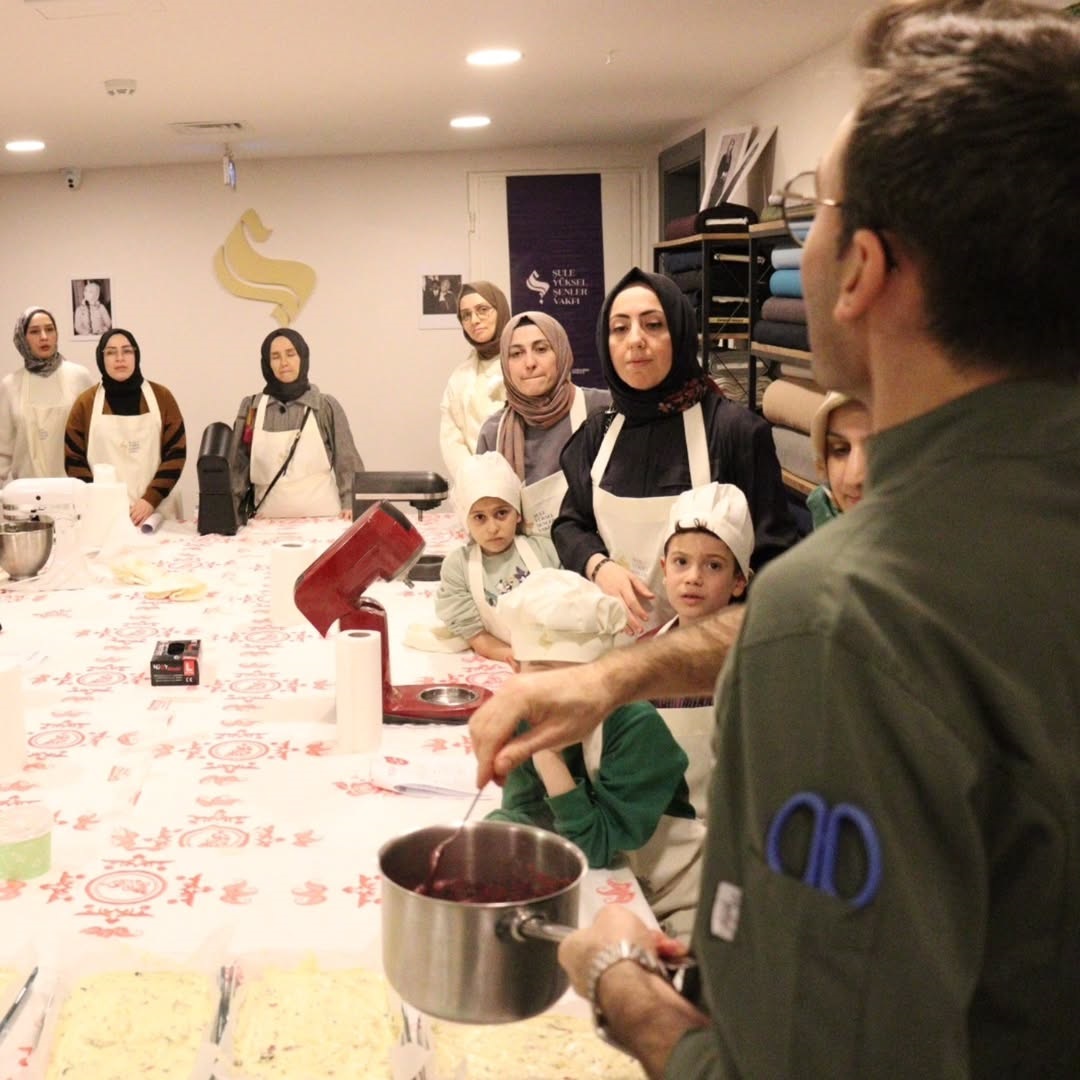 Şule Yüksel Şenler Vakfı Anne - Çocuk Okulu