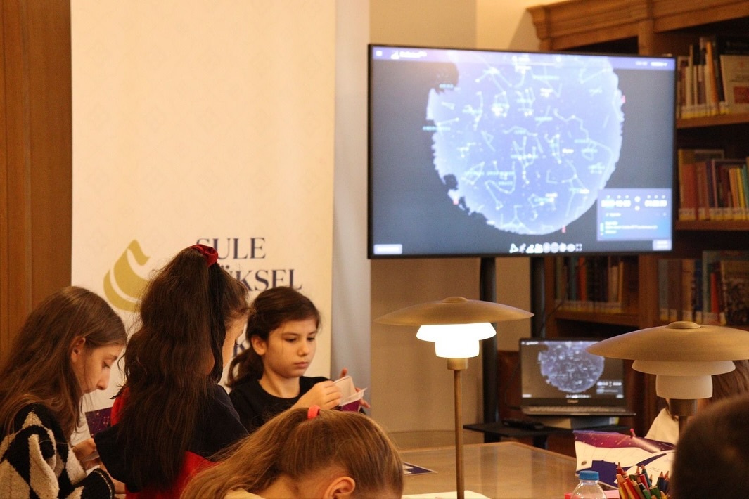 Şule Yüksel Şenler Vakfı Anne - Çocuk Okulu