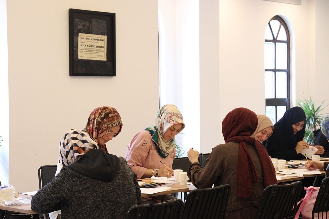 Şule Yüksel Şenler Vakfı Anne - Çocuk Okulu