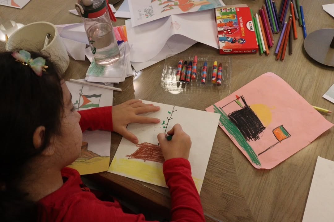 Zulmü Postala Boyama Atölyesi