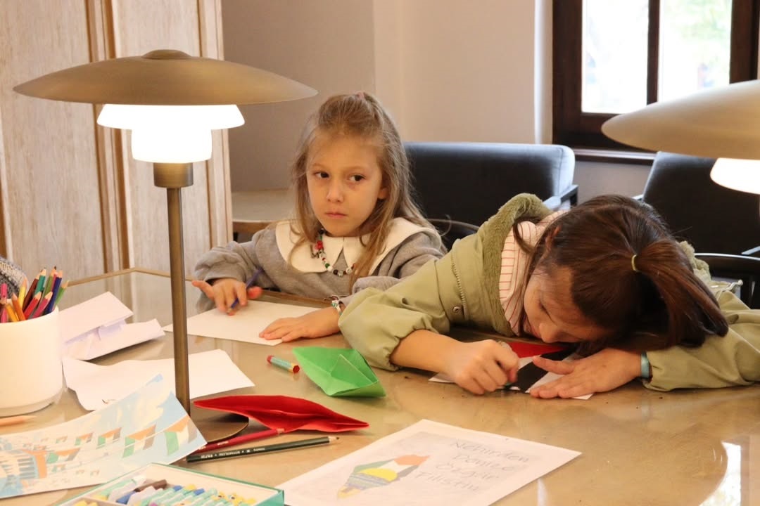 Zulmü Postala Boyama Atölyesi