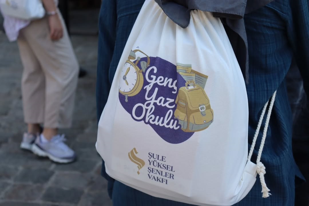 Şule Yüksel Şenler Vakfı Genç Yaz Okulu