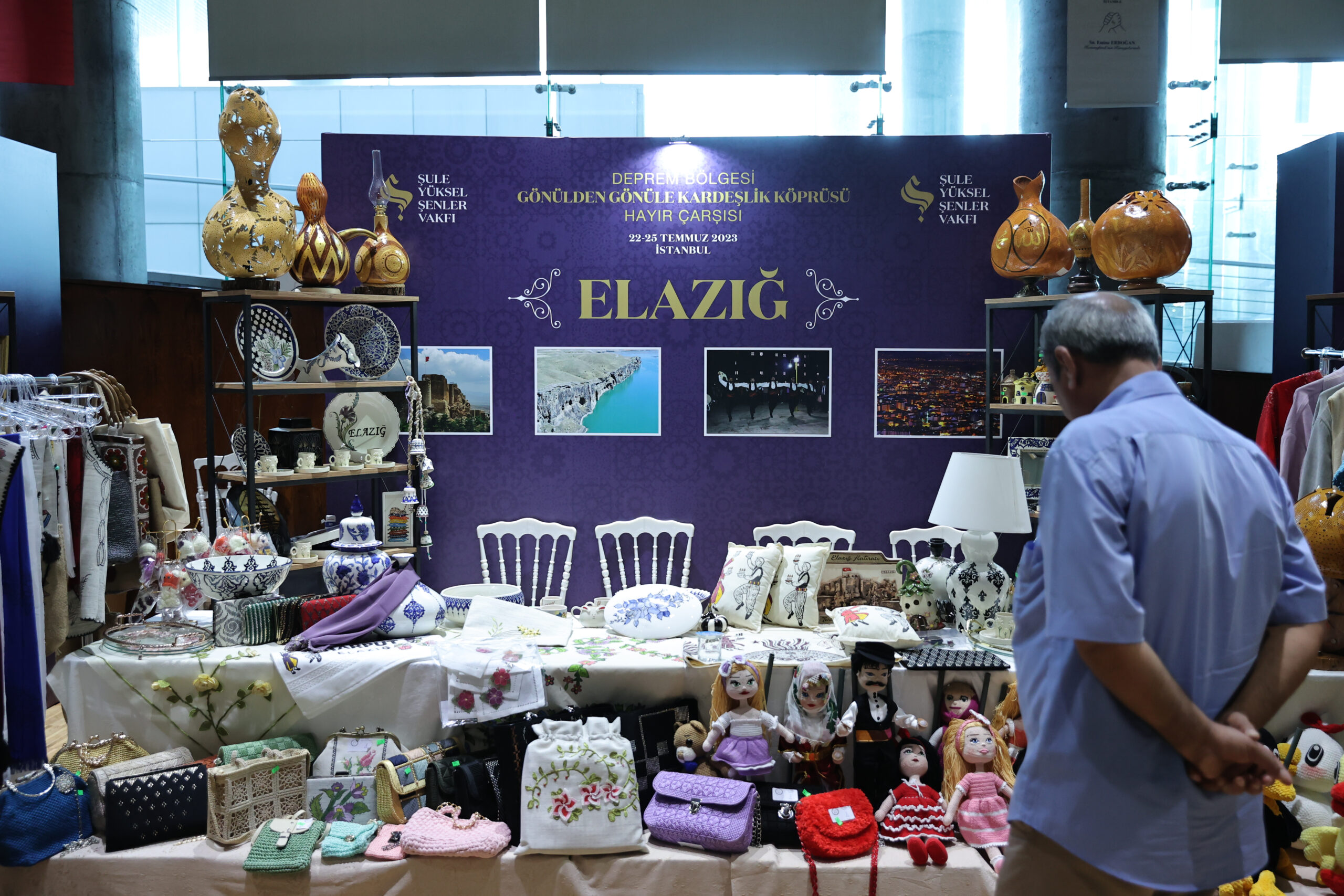 Deprem Bölgesi Gönülden Gönüle Kardeşlik Köprüsü - Hayır Çarşısı