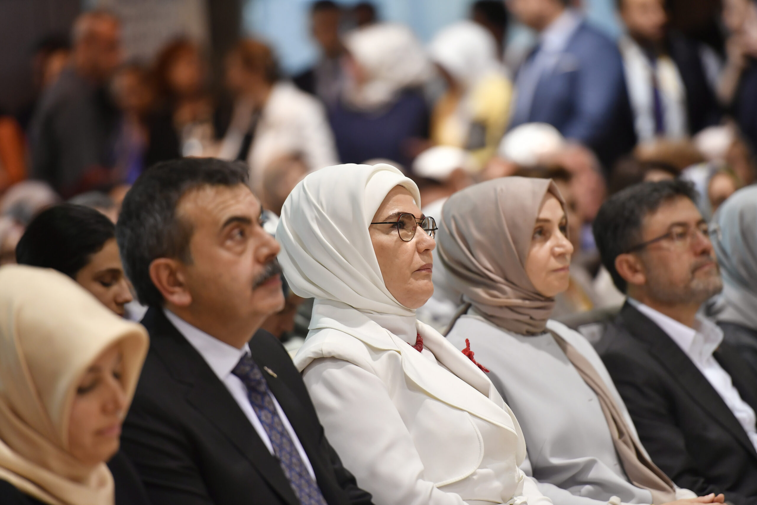 Deprem Bölgesi Gönülden Gönüle Kardeşlik Köprüsü - Hayır Çarşısı