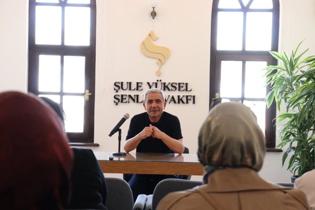 Kütüphane Sohbetleri