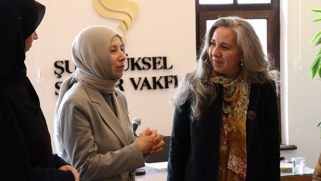 Kütüphane Sohbetleri