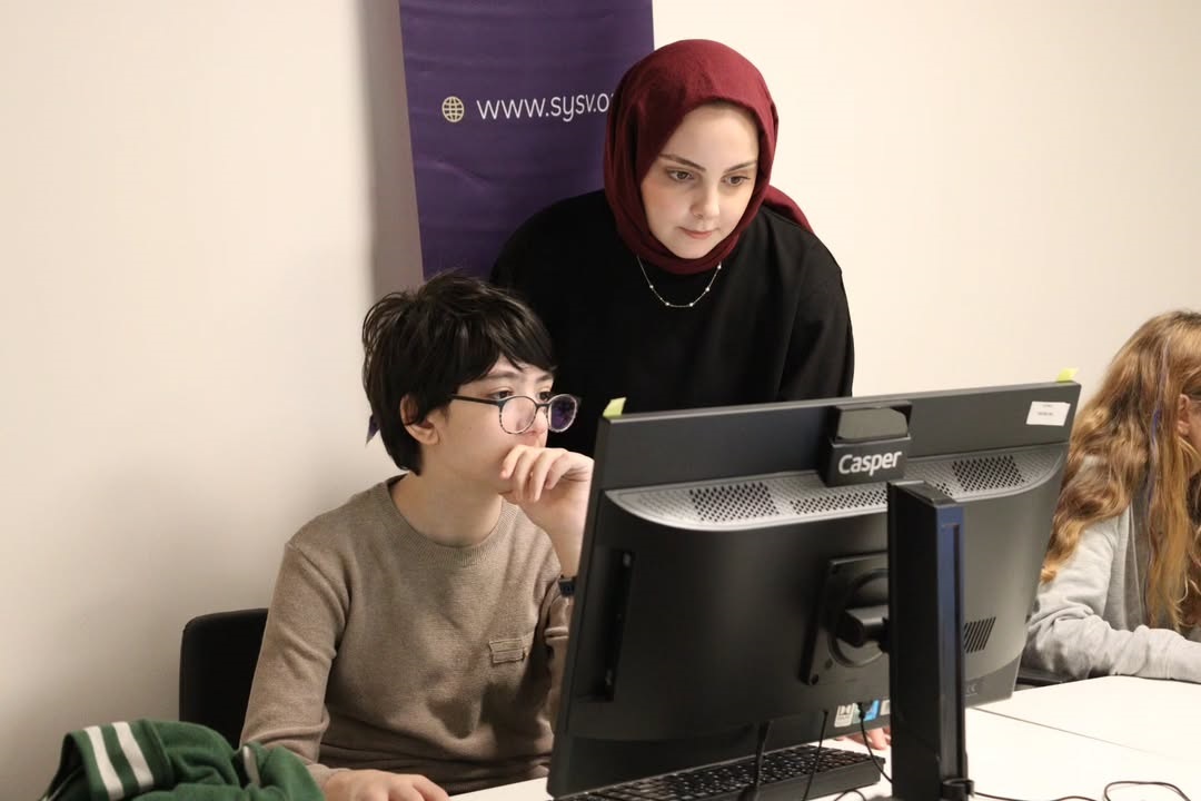 Şule Yüksel Şenler Vakfı Robotik Kodlama Eğitimi