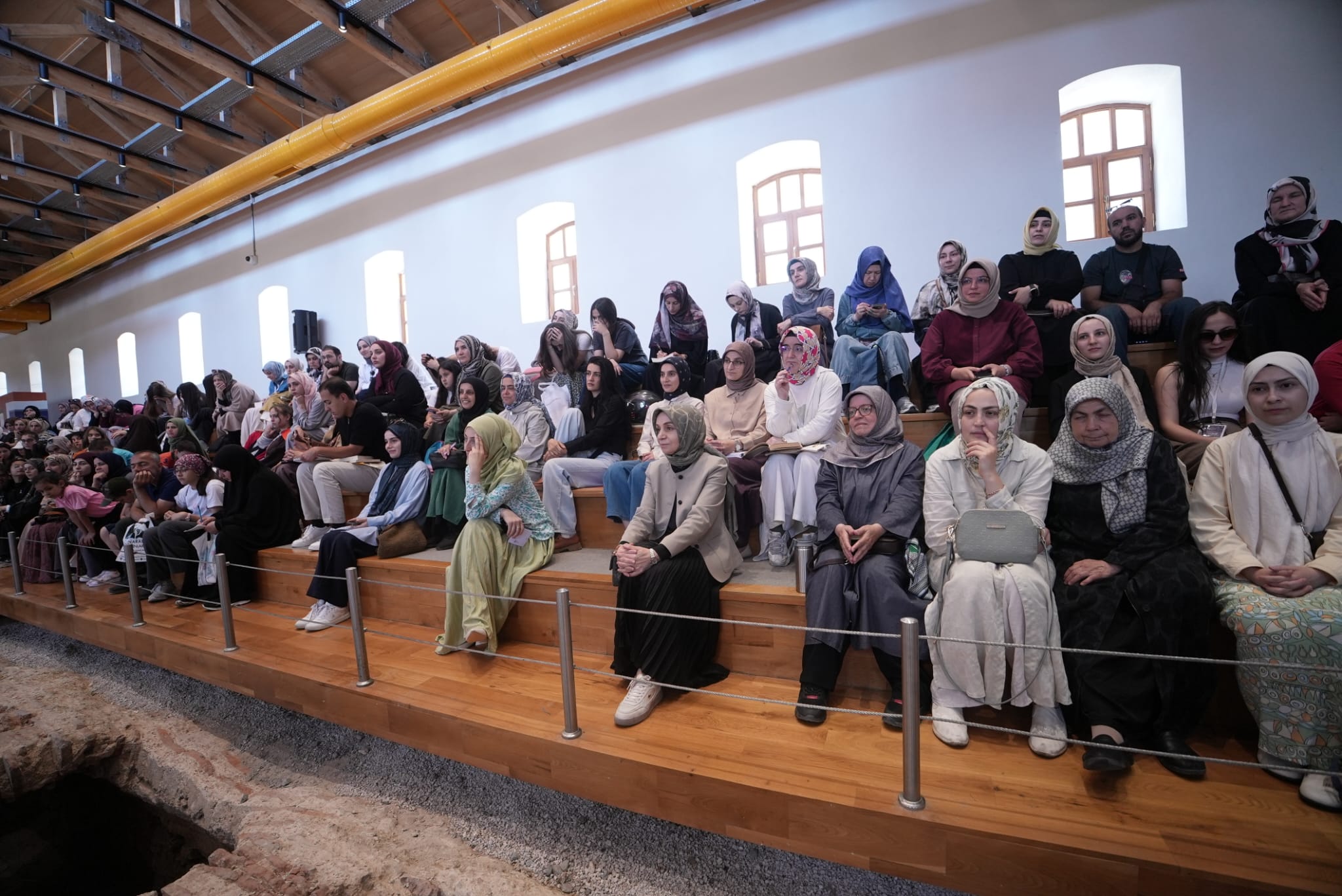 Şule Yüksel Şenler 4. Kitap ve Kültür Günleri - İstanbul