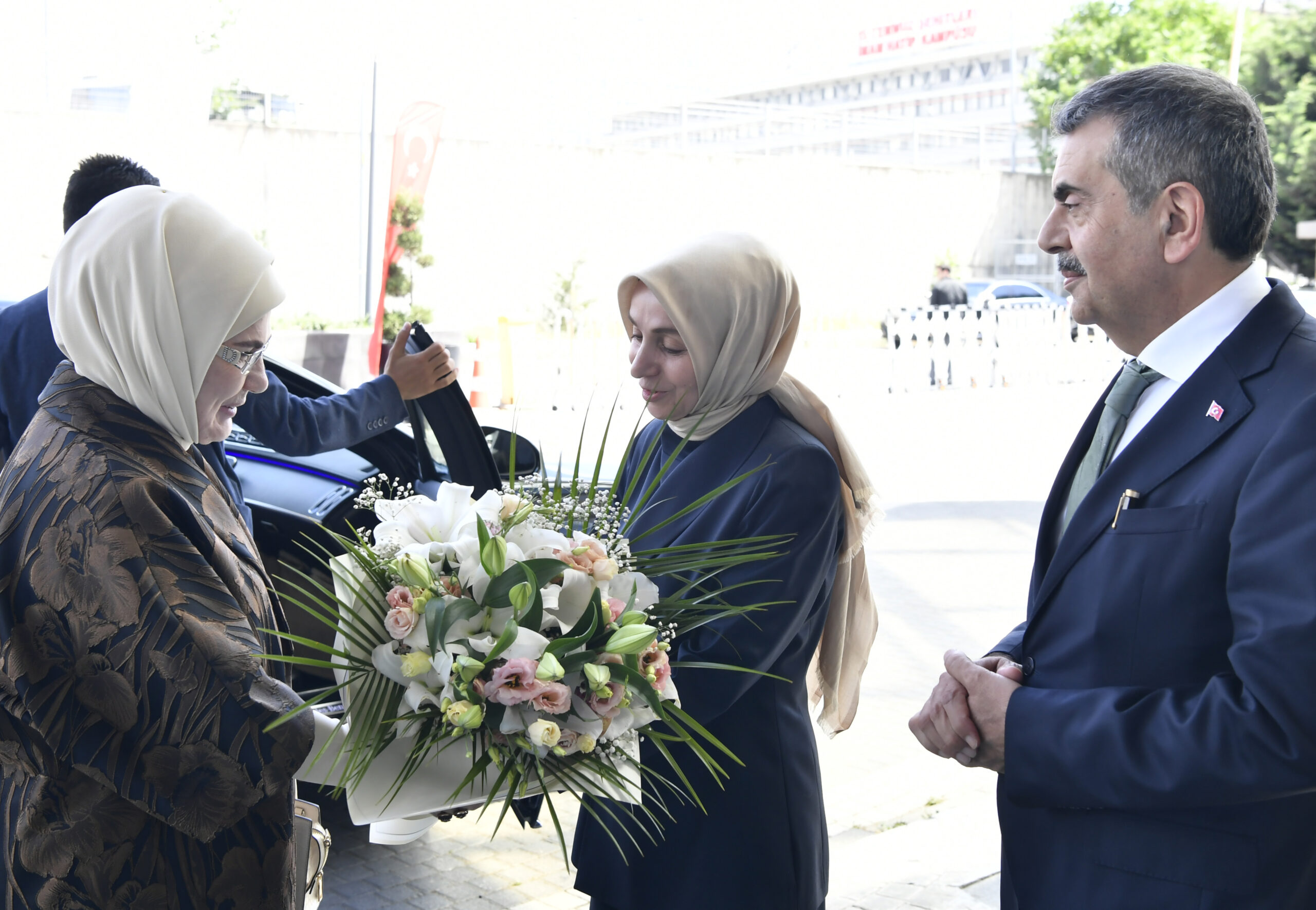 Deprem Bölgesi Şule Yüksel Şenler Eğitim ve Meslek Atölyeleri Kursiyer Buluşması Programı